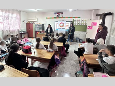 ÇOCUKLAR HAKLARINI ÖĞRENİP AVUKATLIK MESLEĞİNİ TANIDI